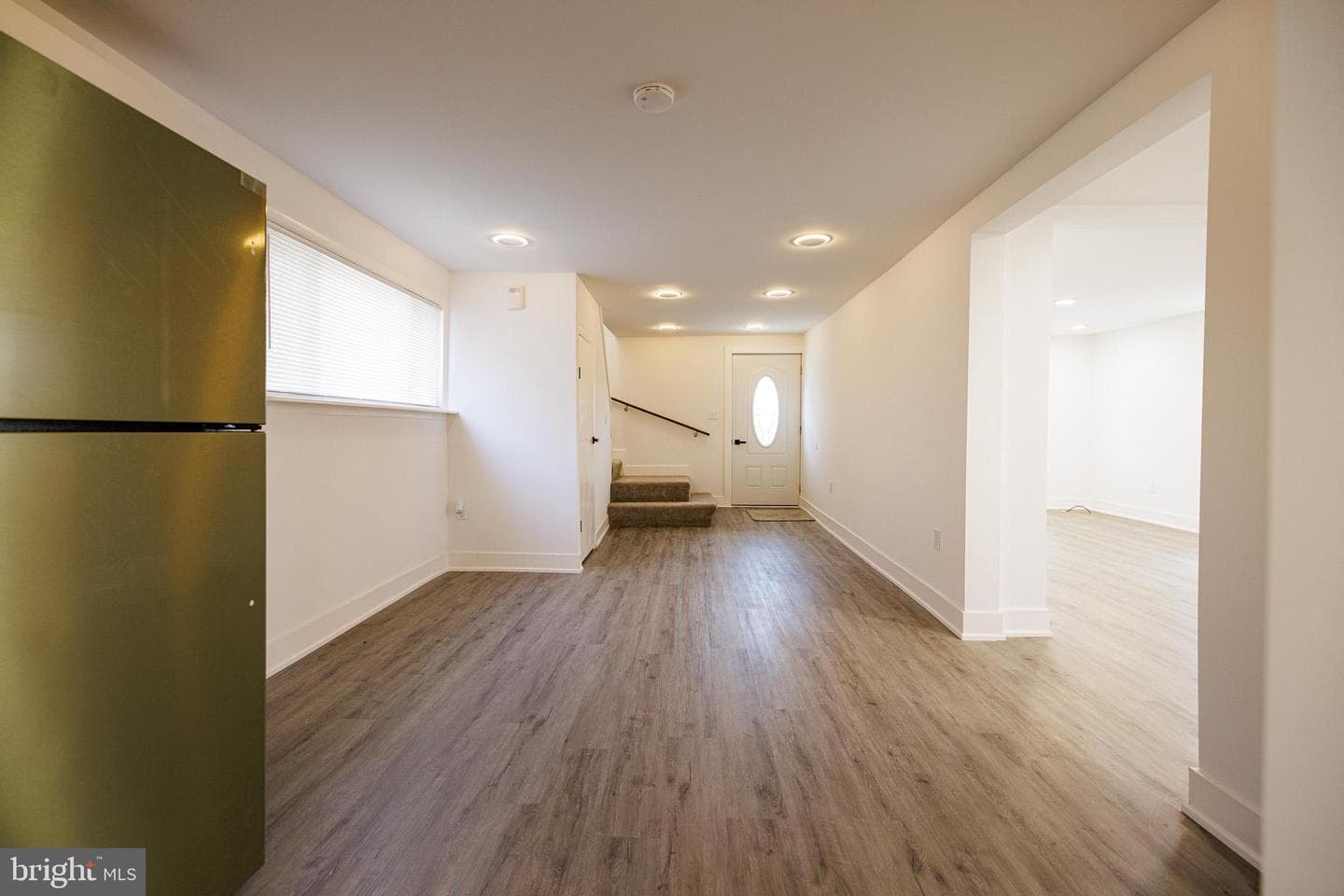 222 N Market Avenue photo 9