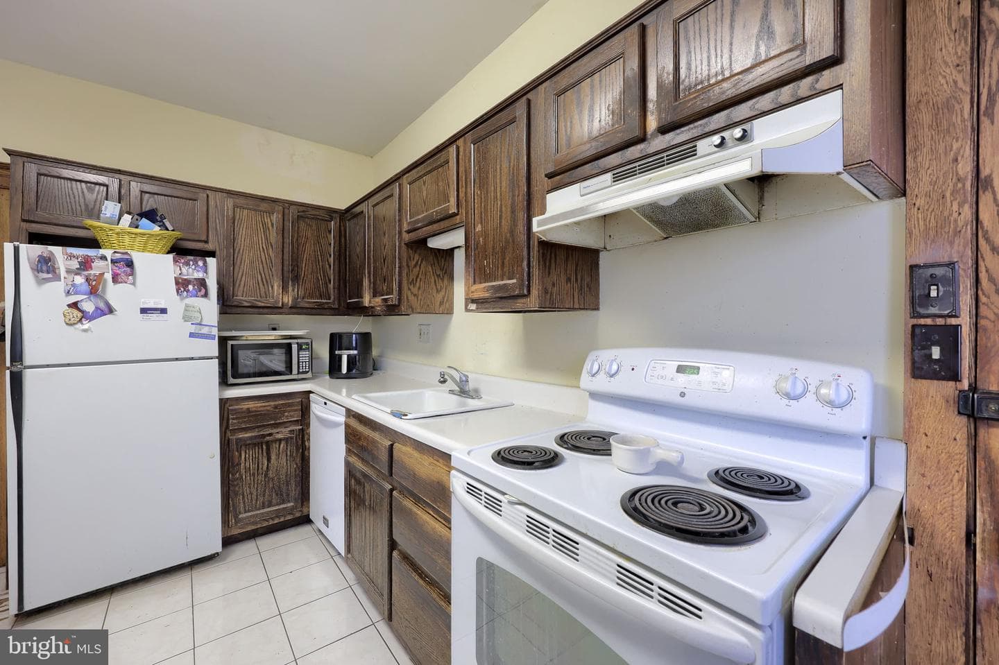 218 Pleasure Road photo 15