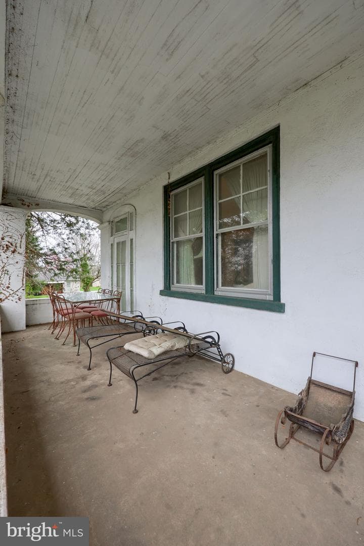 218 Pleasure Road photo 30