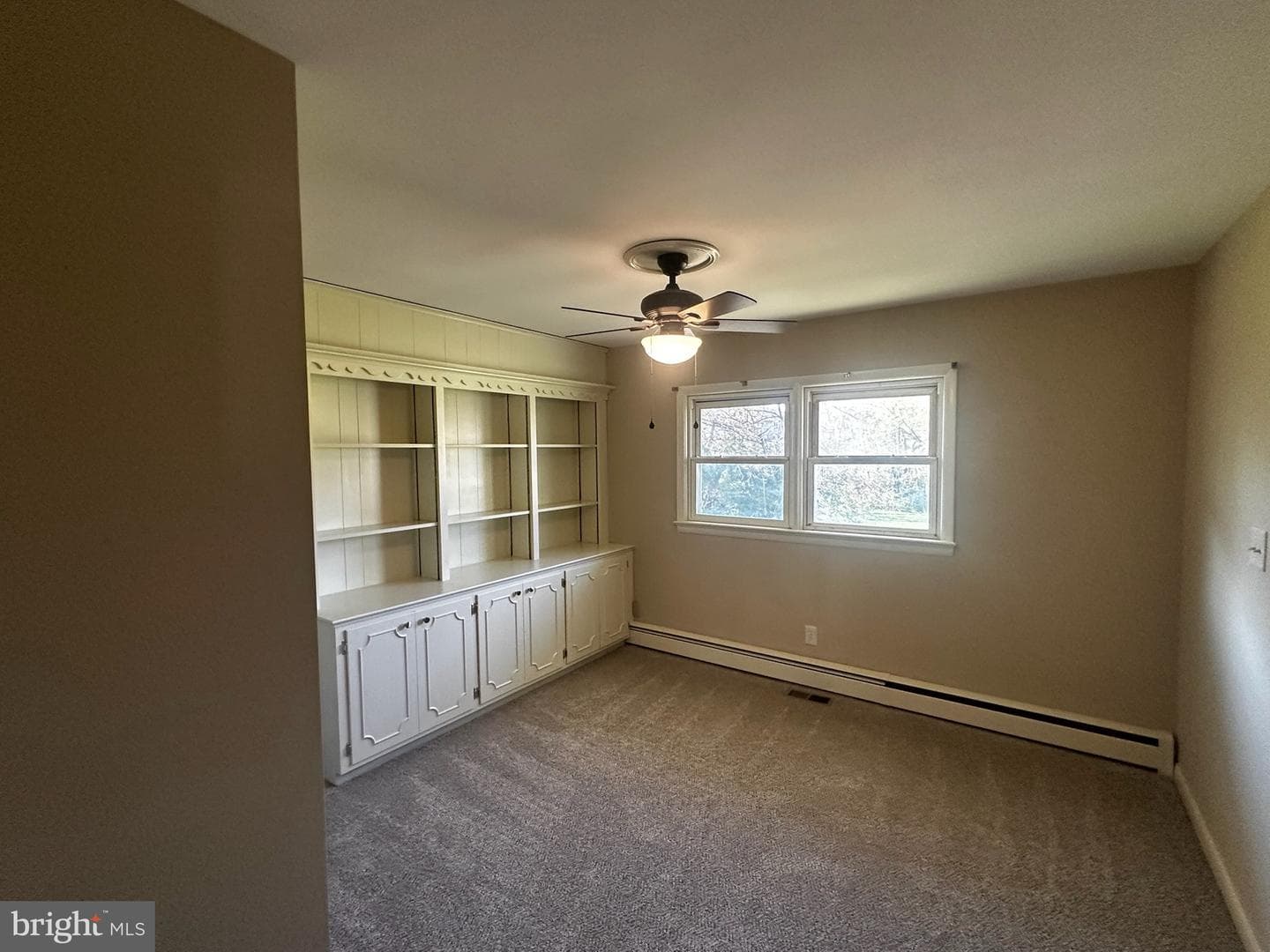 415 E Willow Street photo 26