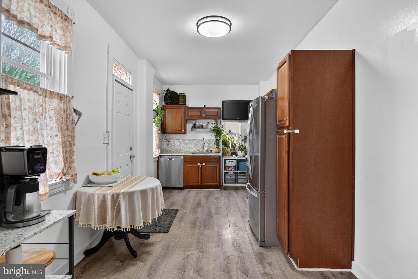 501 Green Street photo 9
