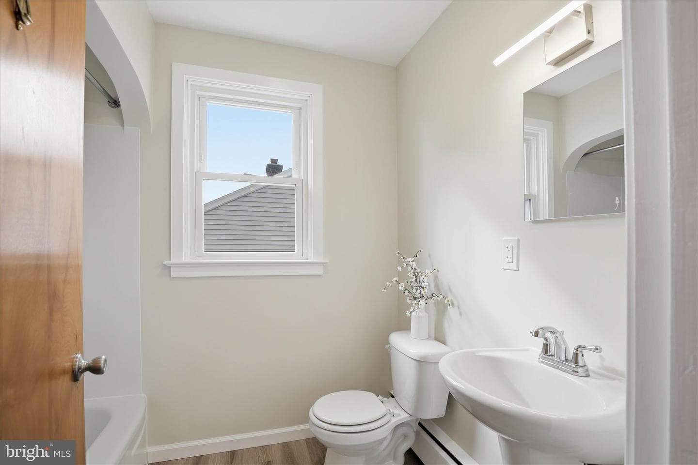 216 N Pitt Street photo 23