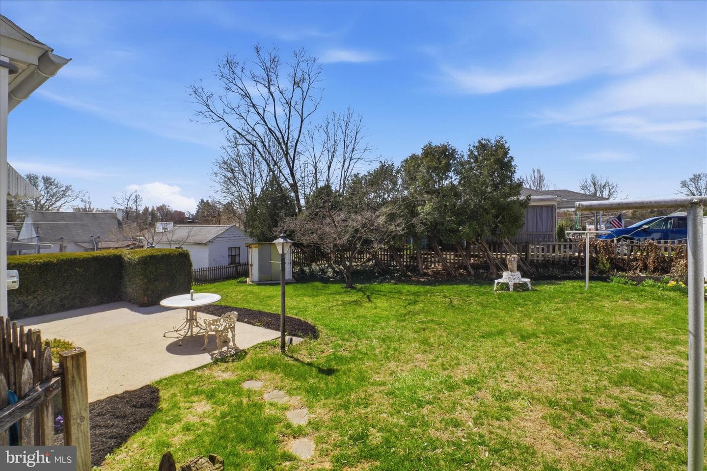 216 N Pitt Street photo 39