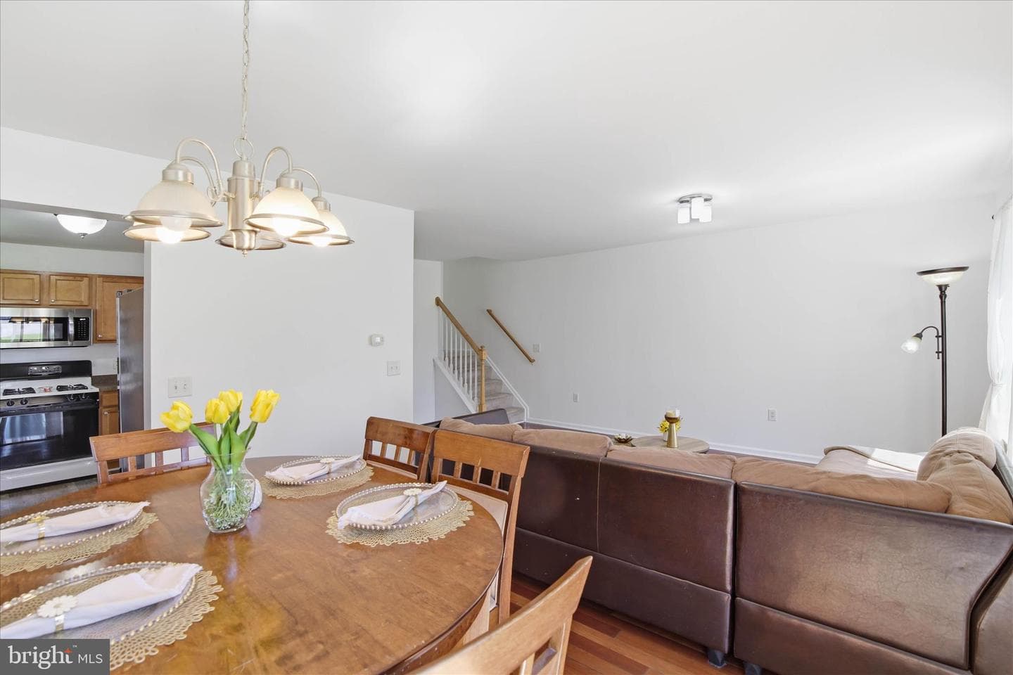 118 E Broad Street photo 7