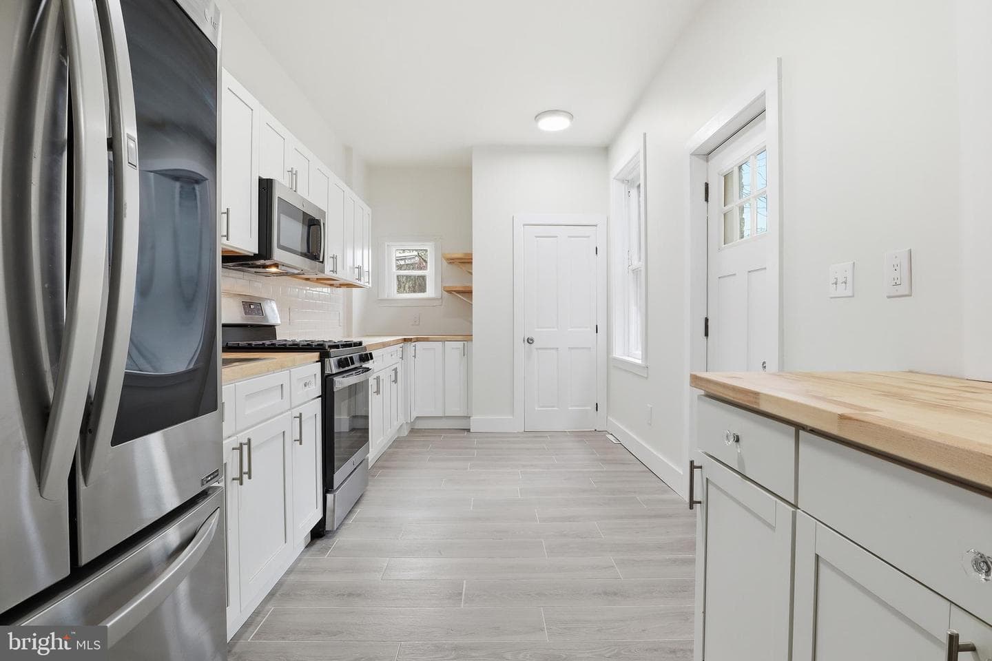 112 Coral Street photo 6