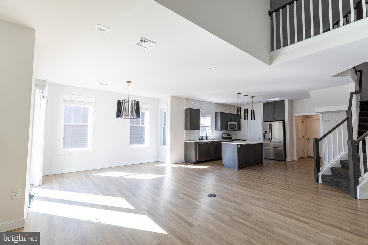 1404 Barrington Drive photo 22