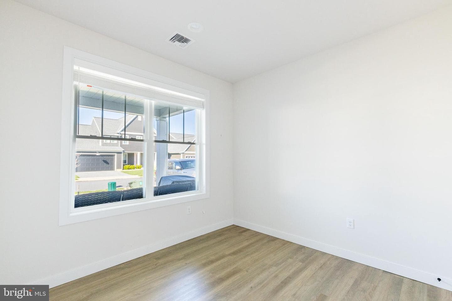 1404 Barrington Drive photo 41