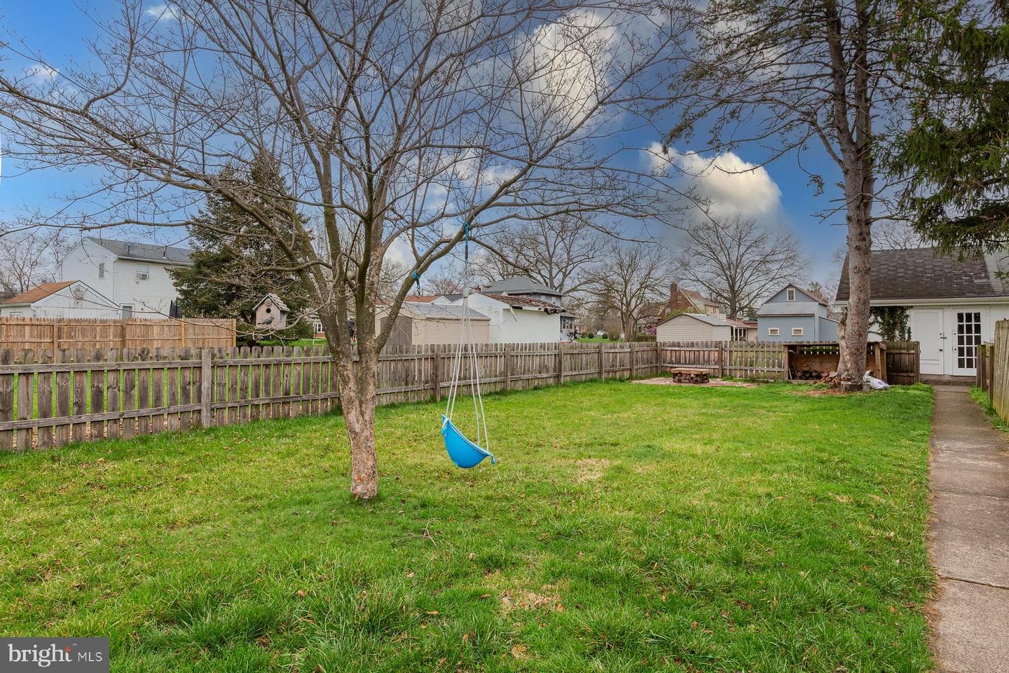 139 N Hanover Street photo 34