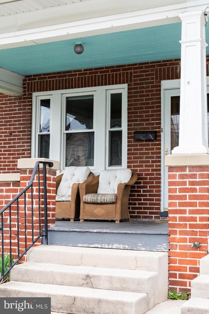 139 N Hanover Street photo 4