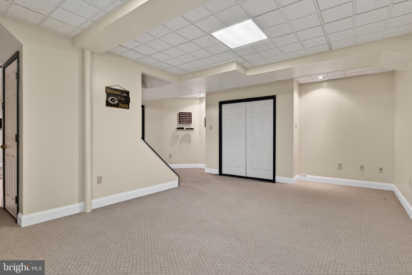 205 Cambridge Drive photo 45