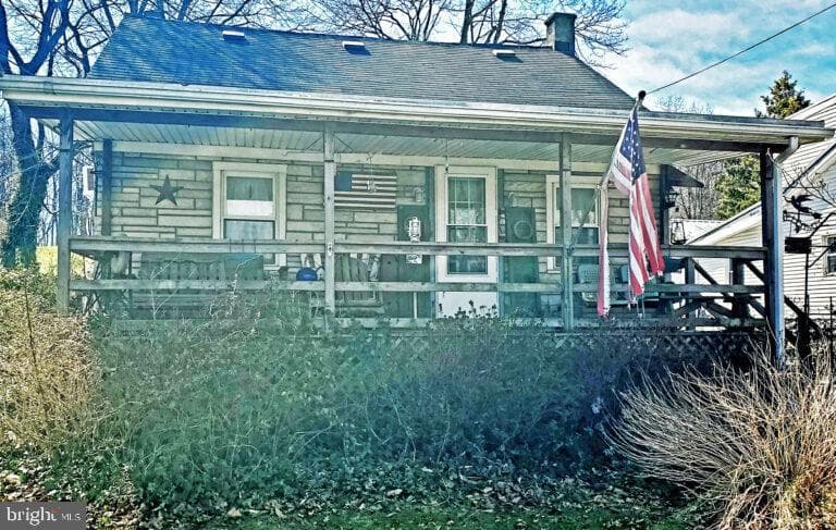 527 Baumgardner Road photo 2