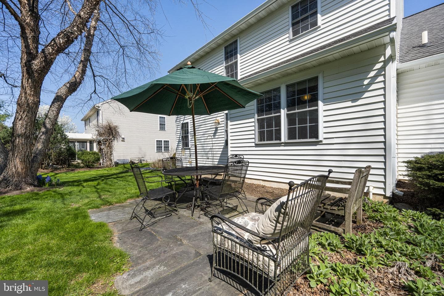218 Cambridge Lane photo 29