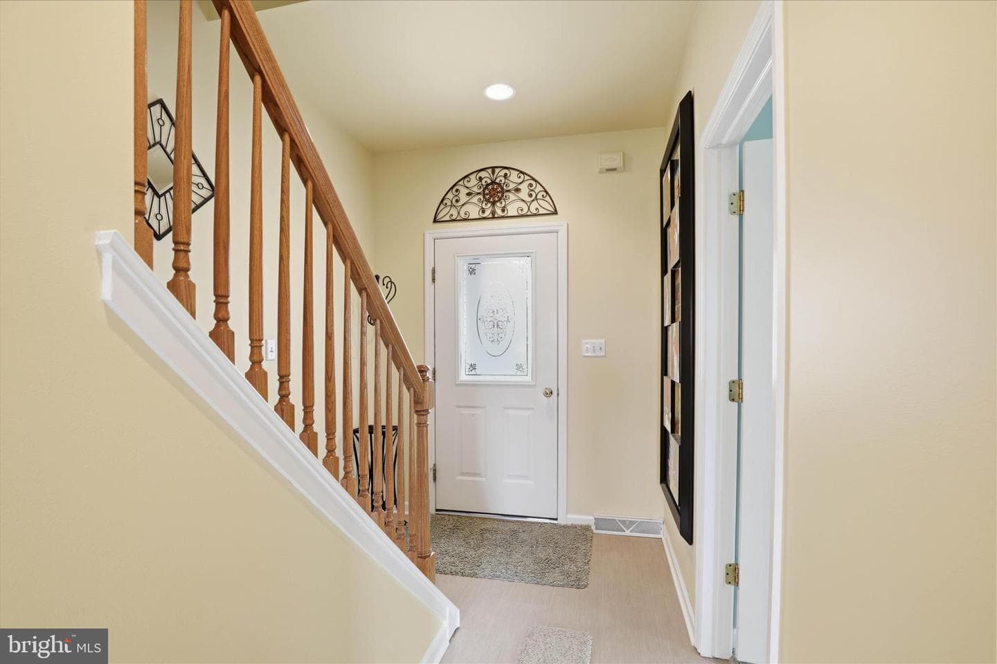 407 Lake Street photo 2
