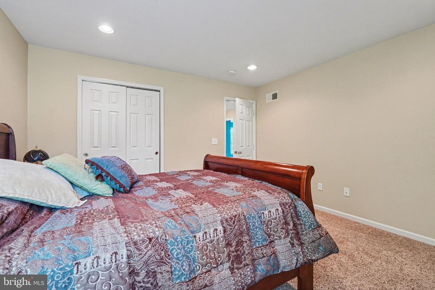 2118 Meadow Ridge Drive photo 30
