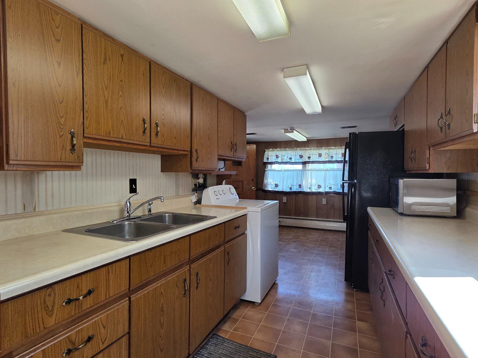 485 N Maple Street photo 15