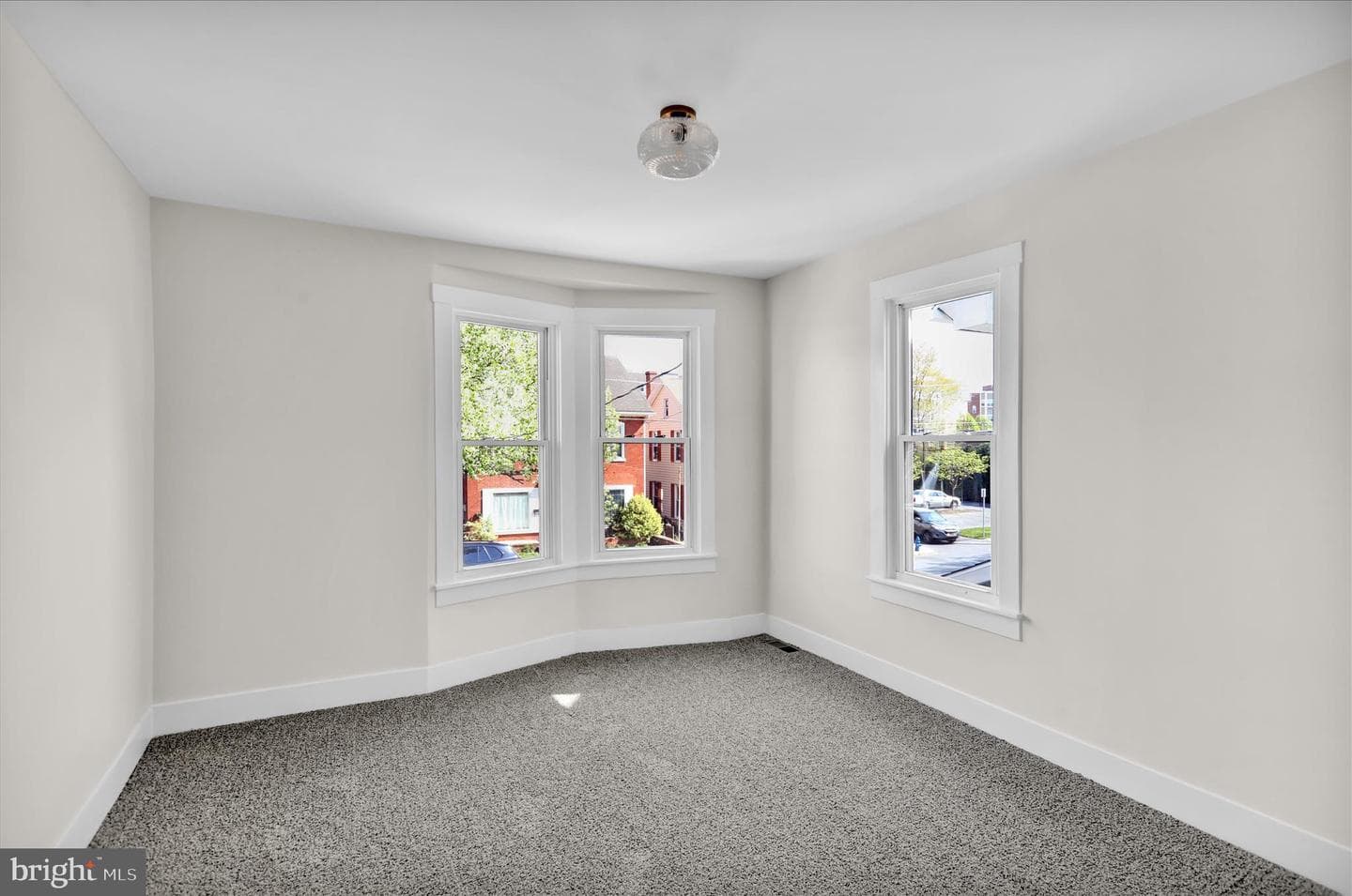 144 Church Avenue photo 13