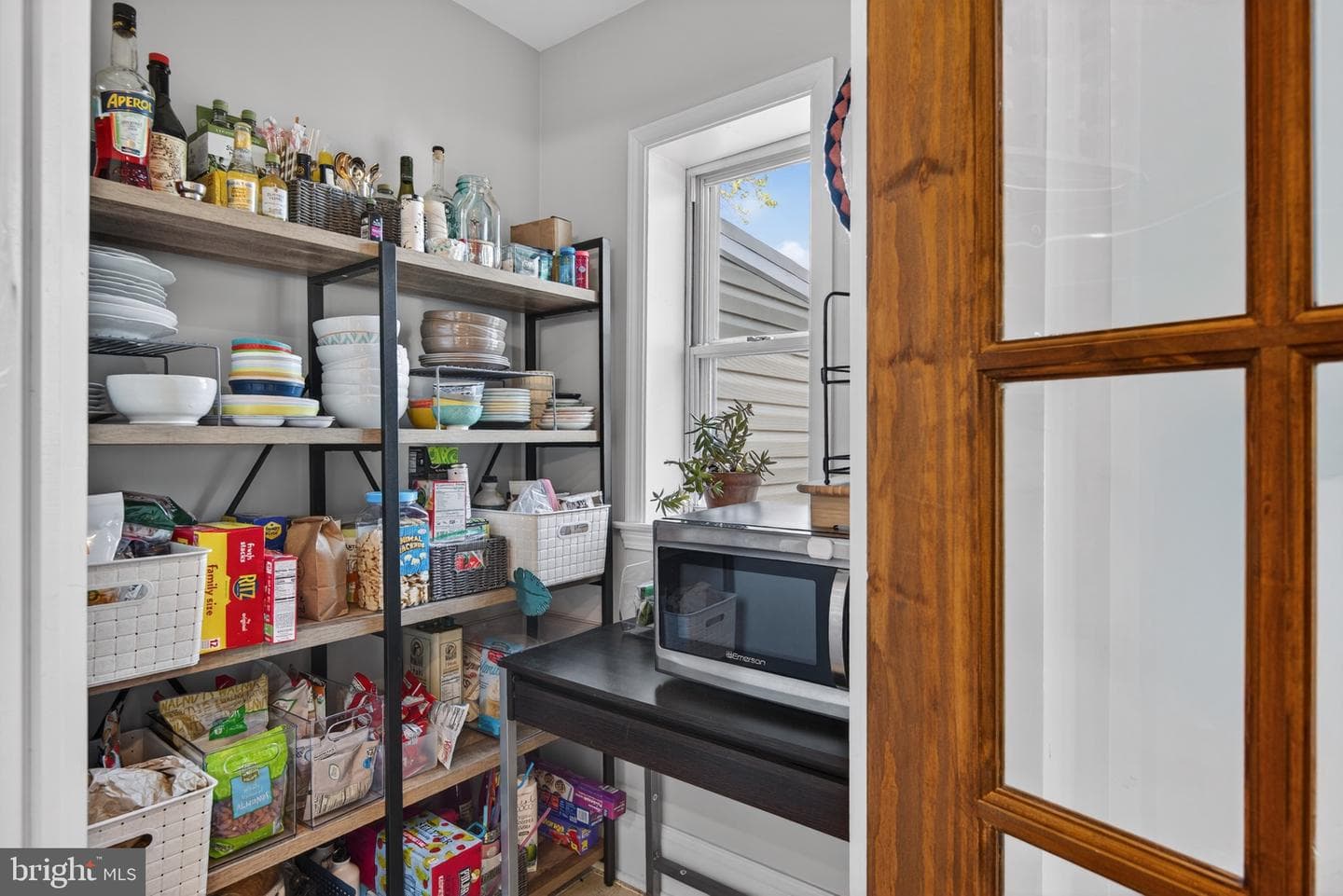 237 Elm Street photo 15
