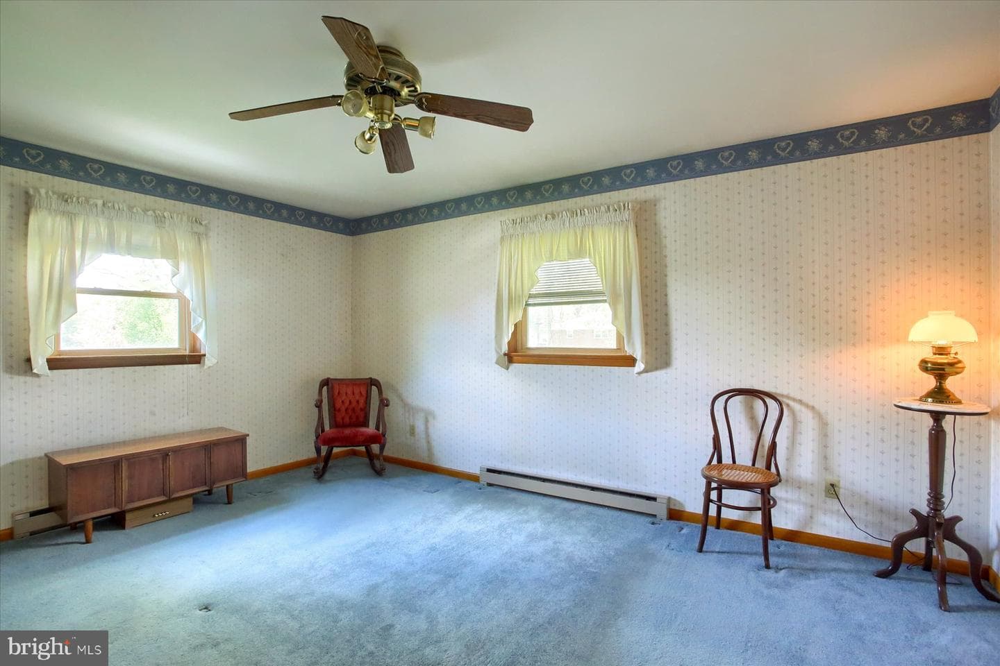 470 N Holly Street photo 21