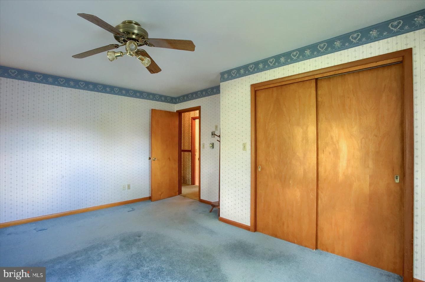 470 N Holly Street photo 22