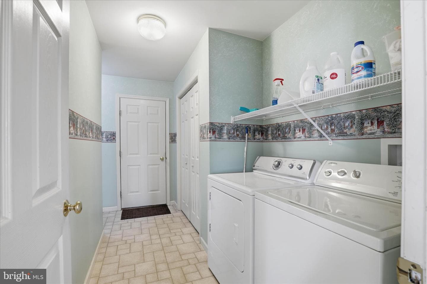3640 Falcon Court photo 27