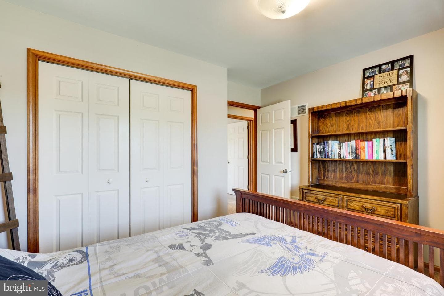 916 Dawn Avenue photo 27