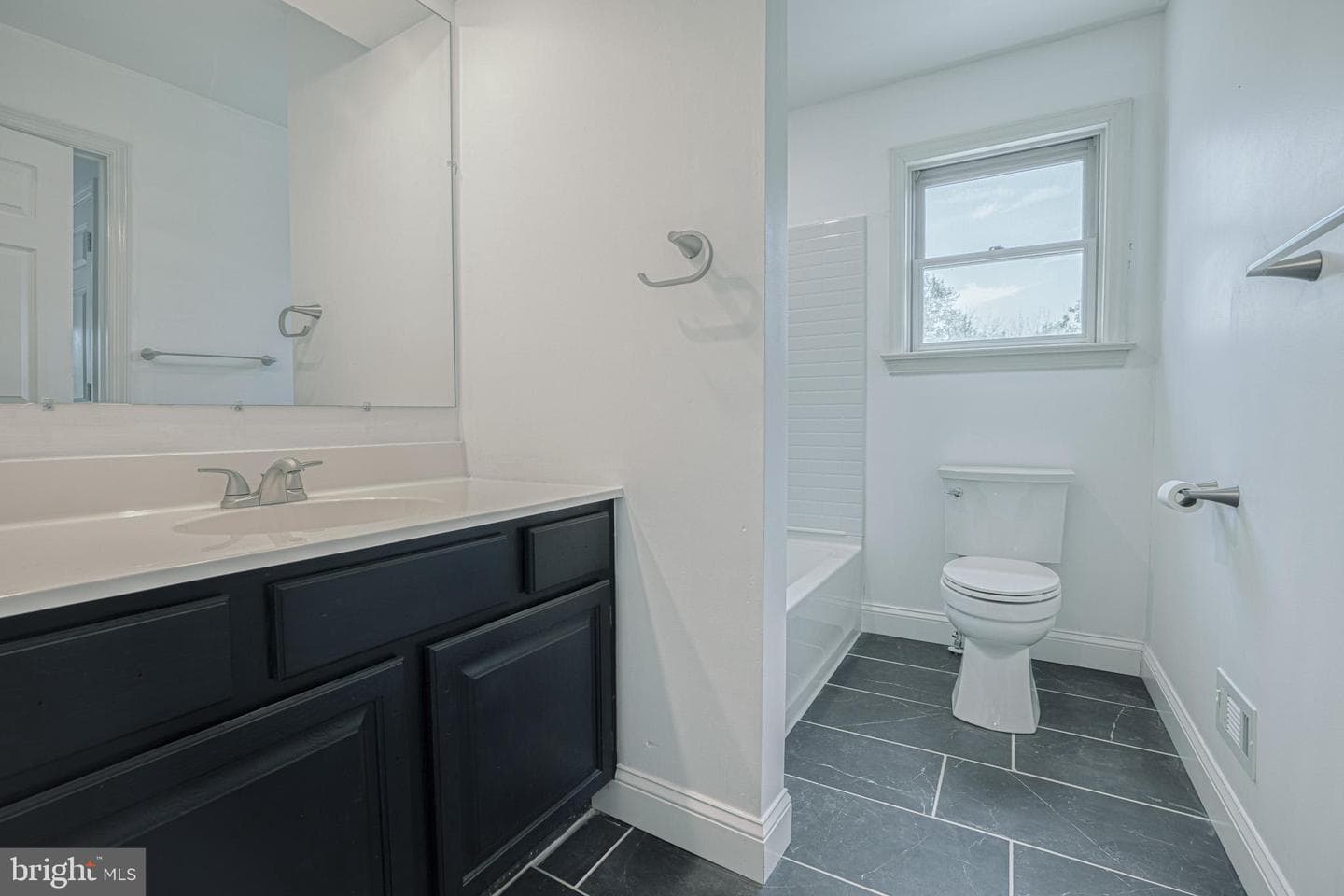 344 W Charlotte Street photo 28