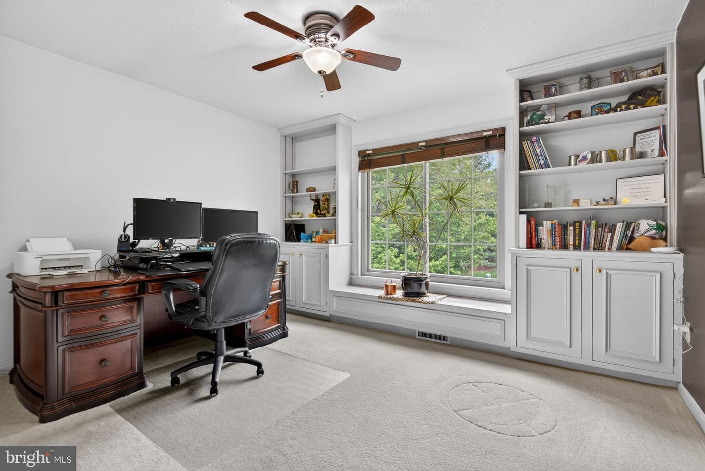 209 Heatherstone Way photo 42