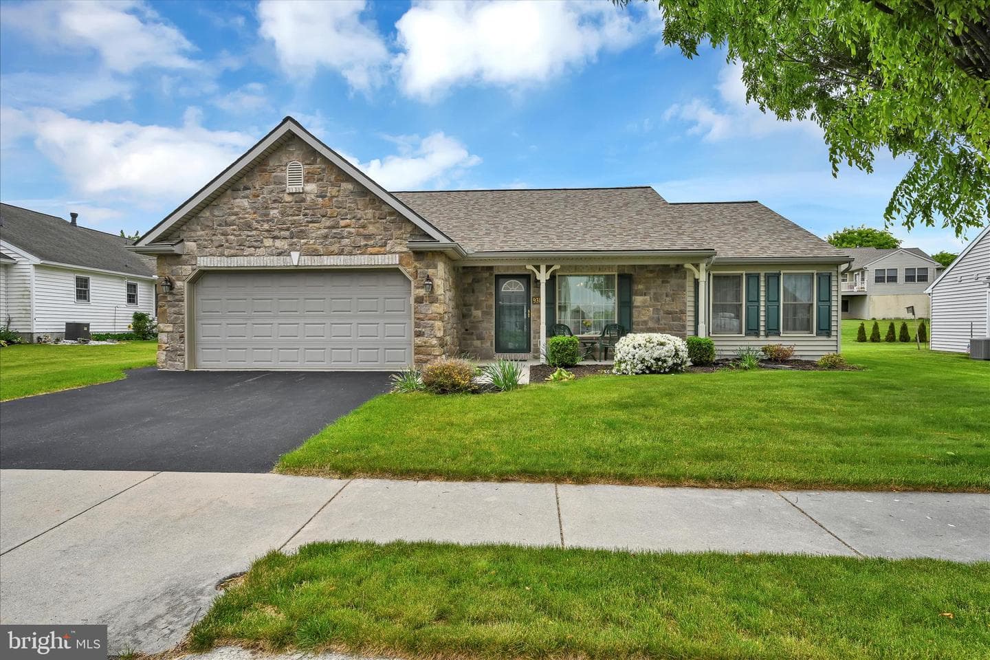 931 Cambridge Drive photo 7