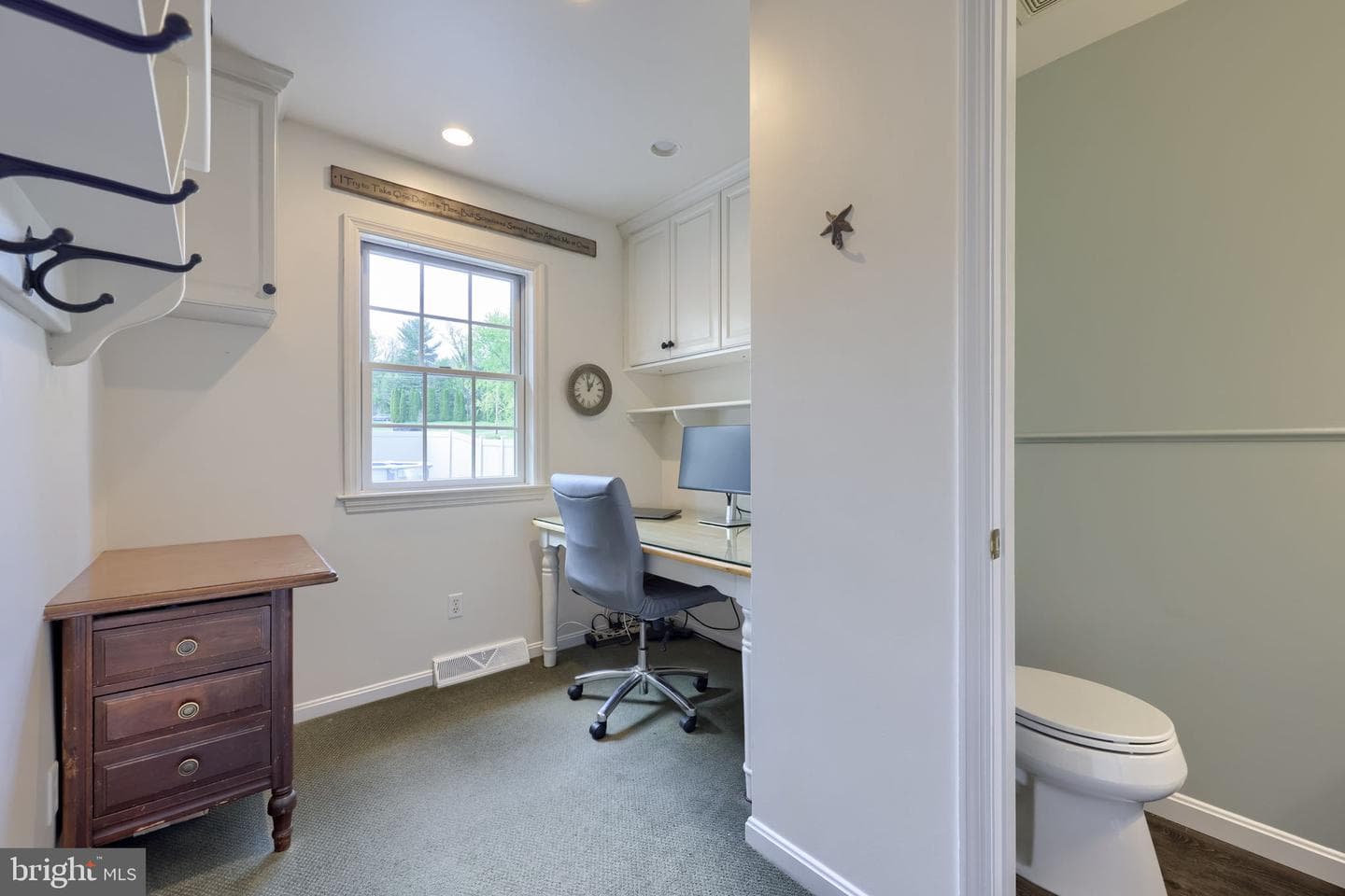 2462 Carriage Drive photo 39