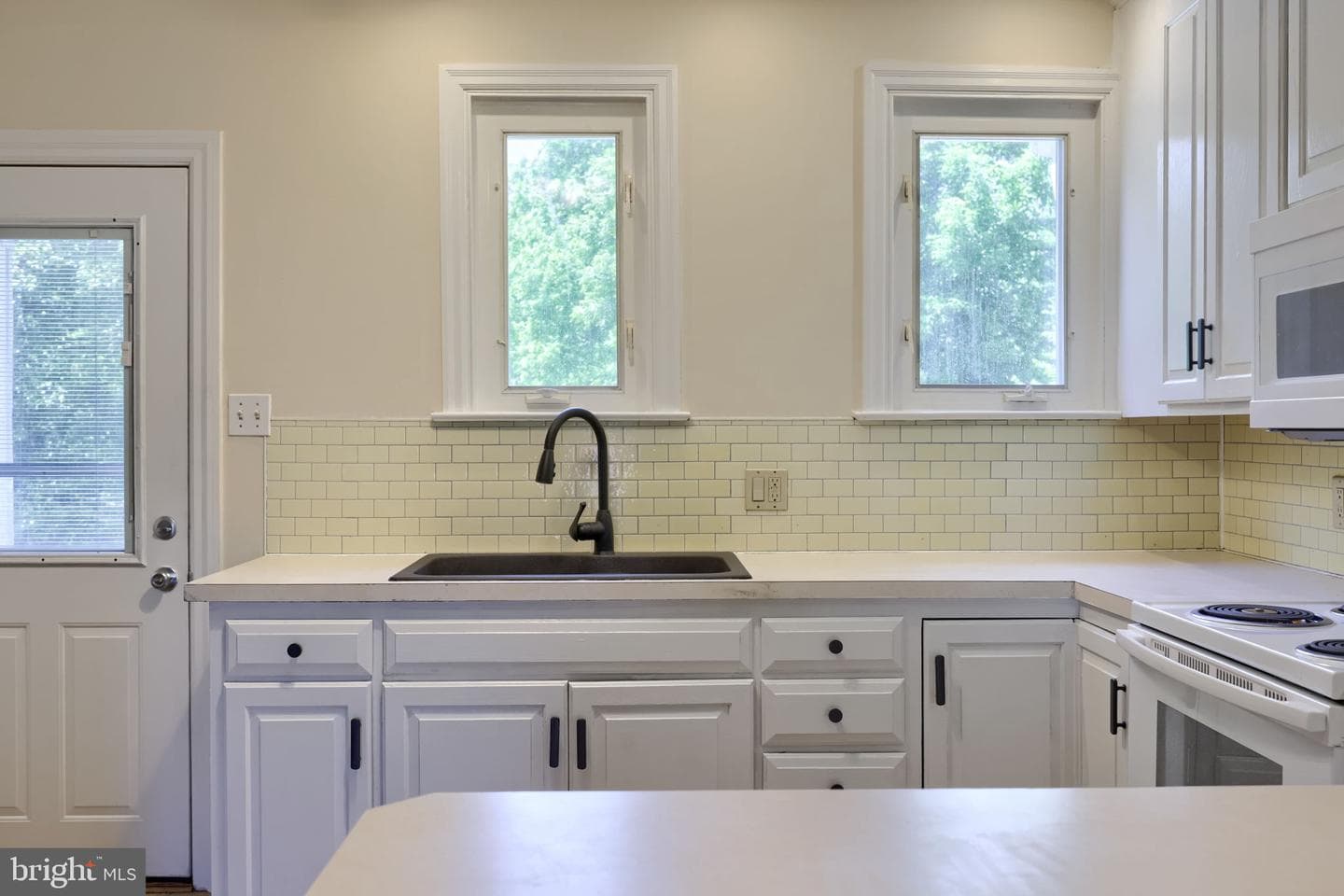 2162 Millersville Road photo 25