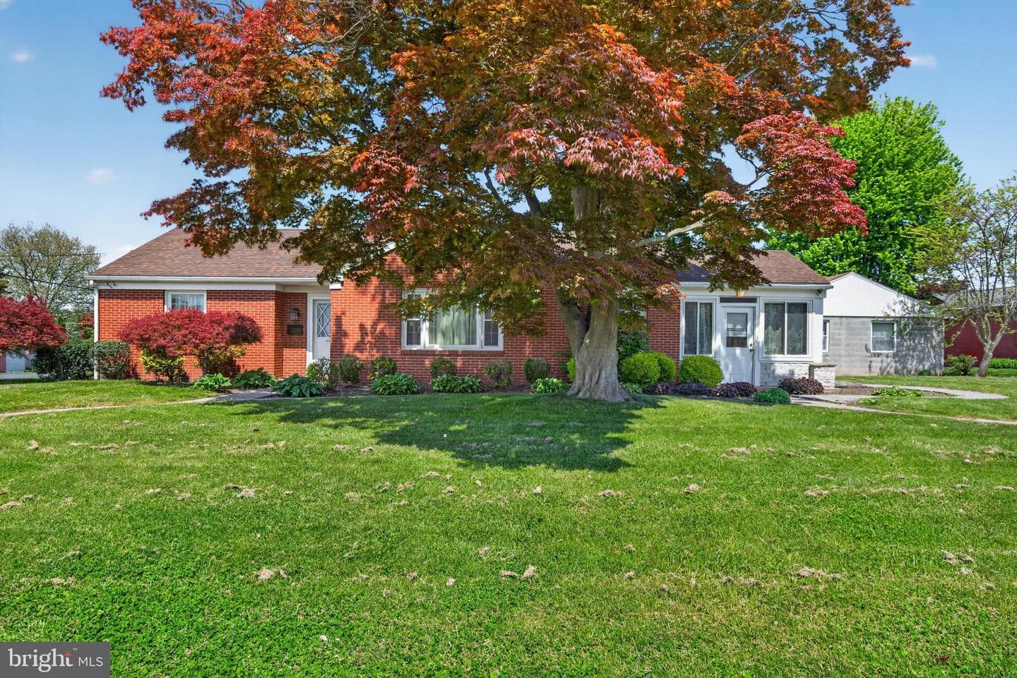 1105 Central Avenue photo 2