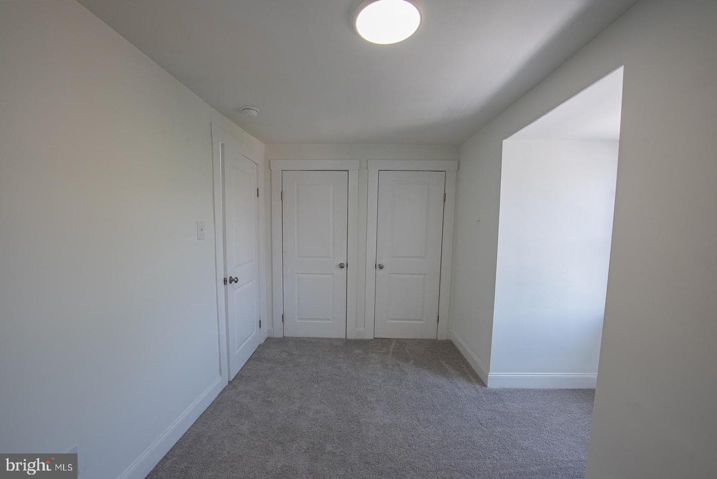 676 Columbia Avenue photo 11