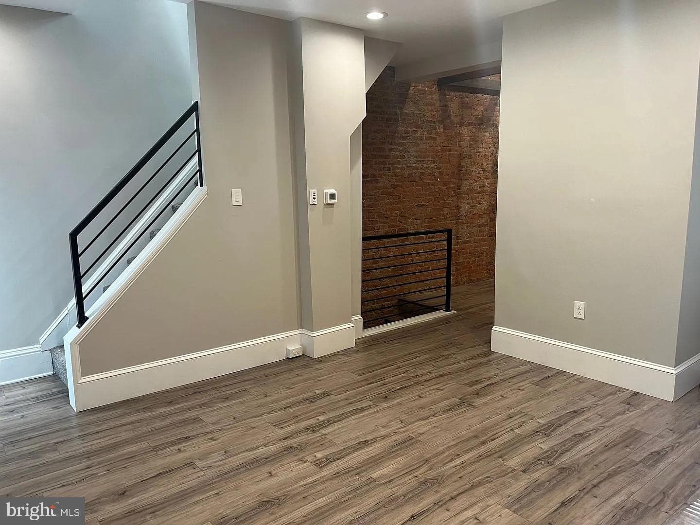 18 W Liberty Street photo 6