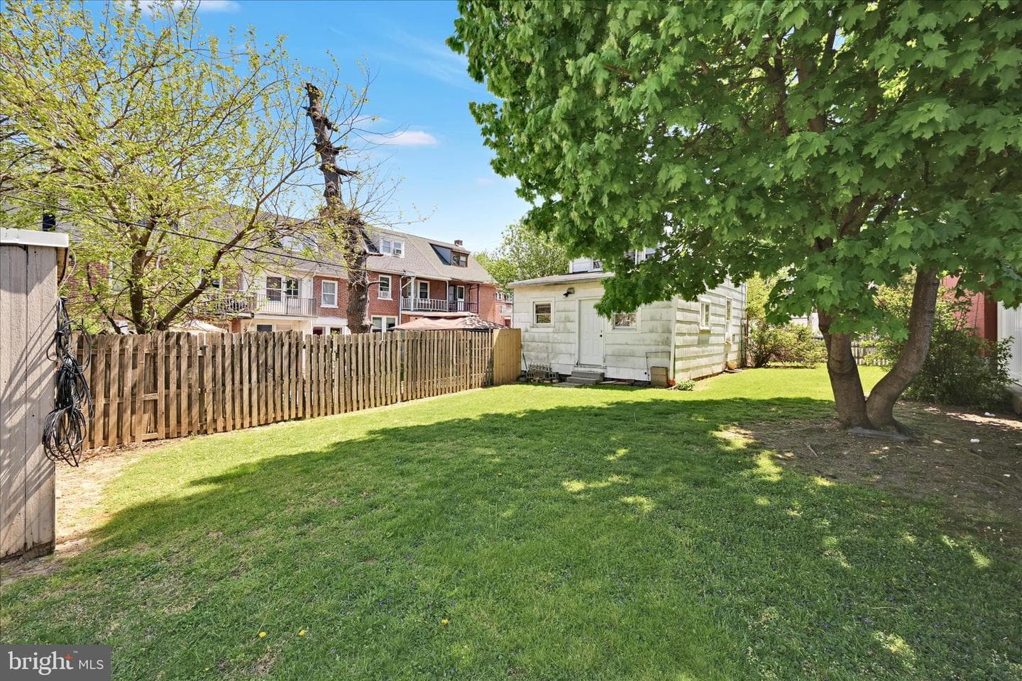 745 E Marion Street photo 22