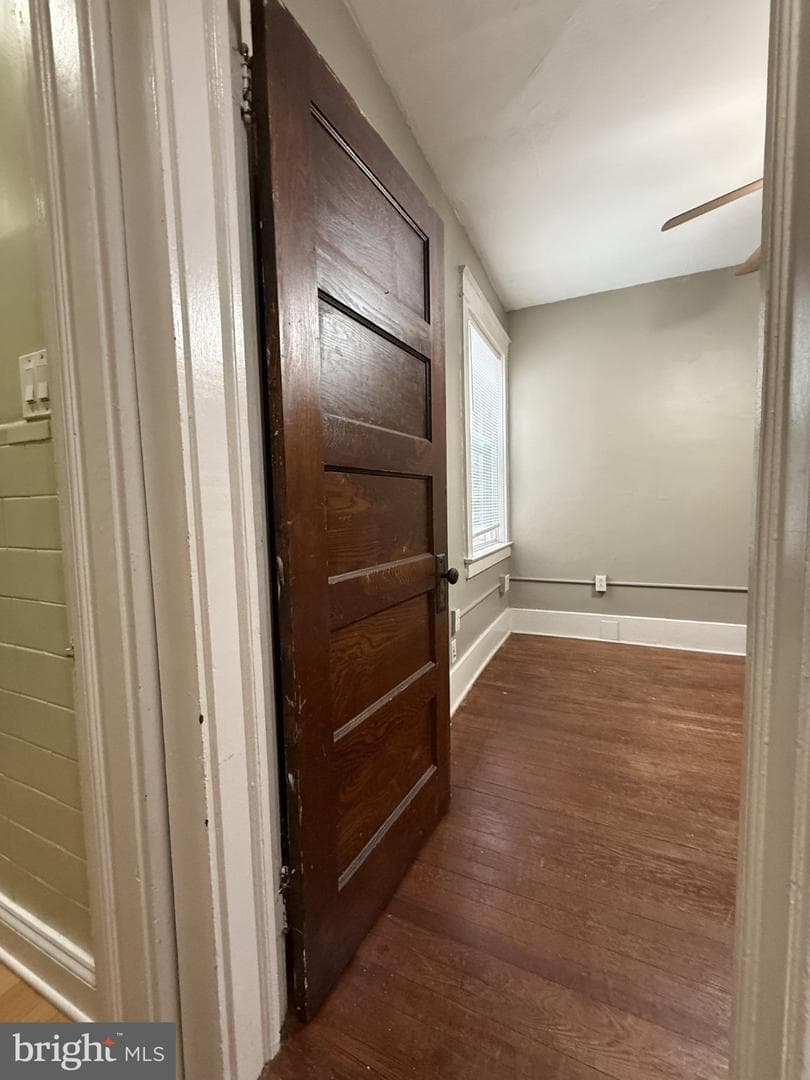 40 N Plum Street photo 11