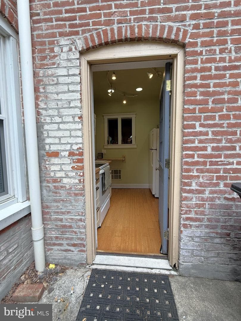 40 N Plum Street photo 15