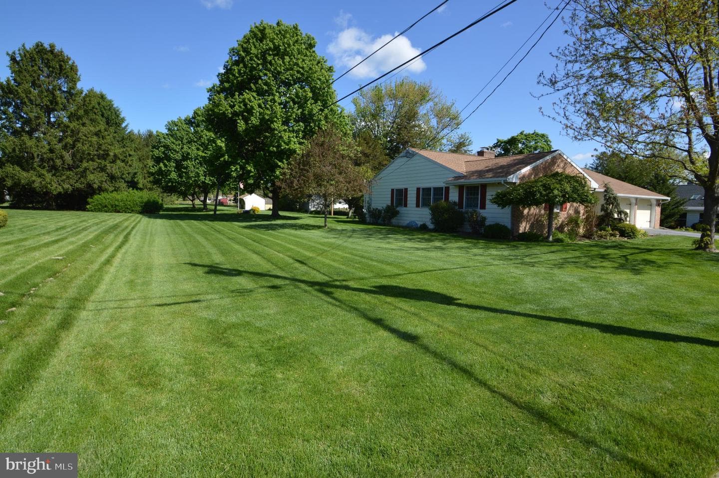 230 Adele Avenue photo 12
