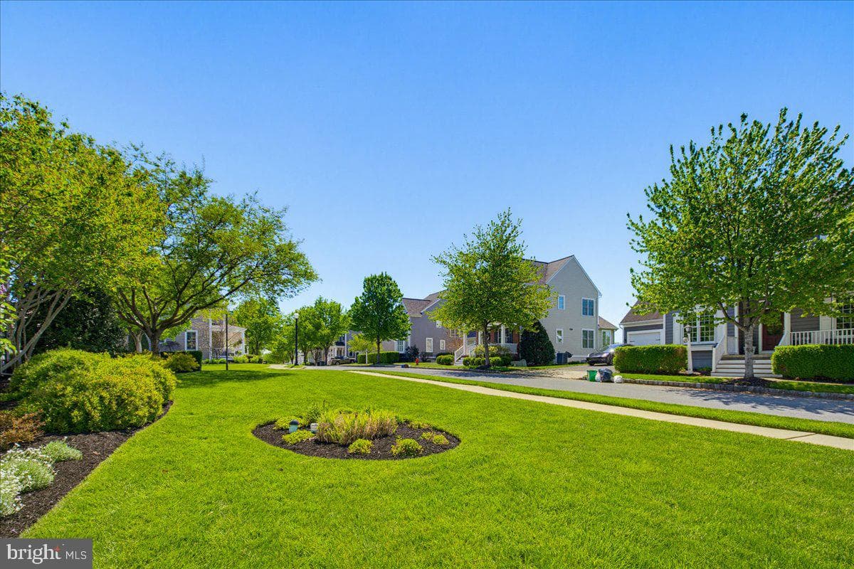 1400 Picket Drive photo 45
