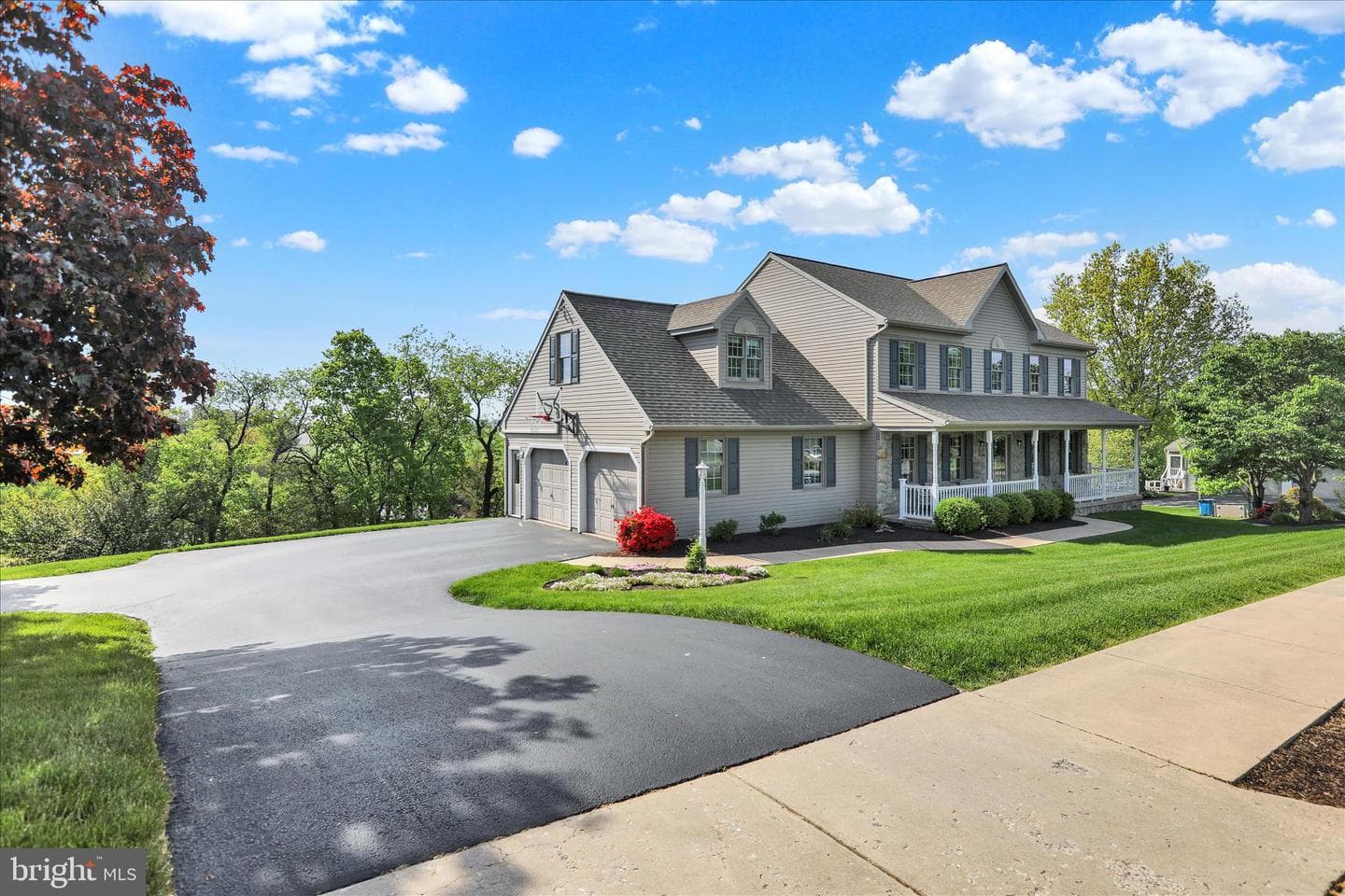 678 West Ridge Road photo 3