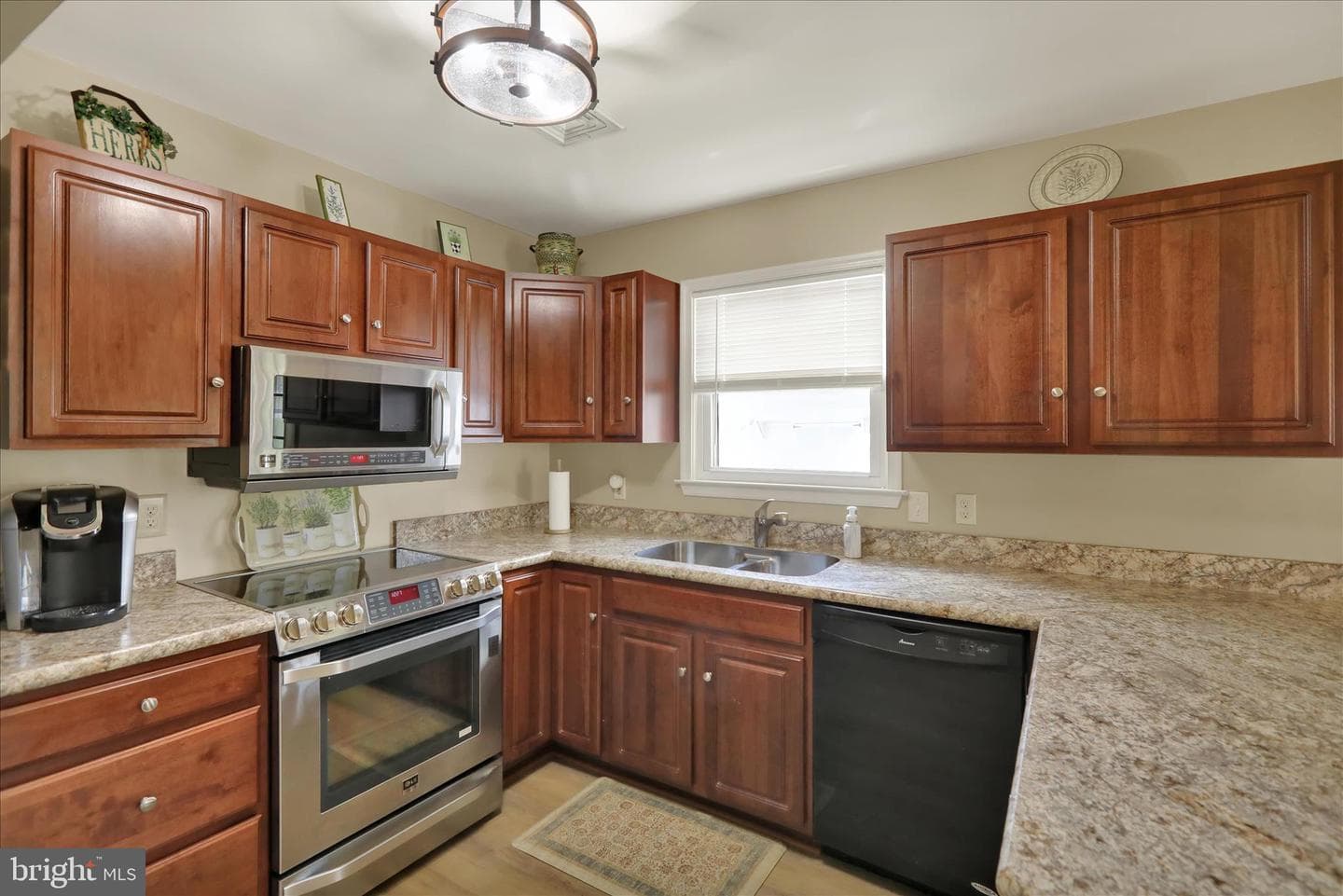 40 Carriage House Drive photo 9