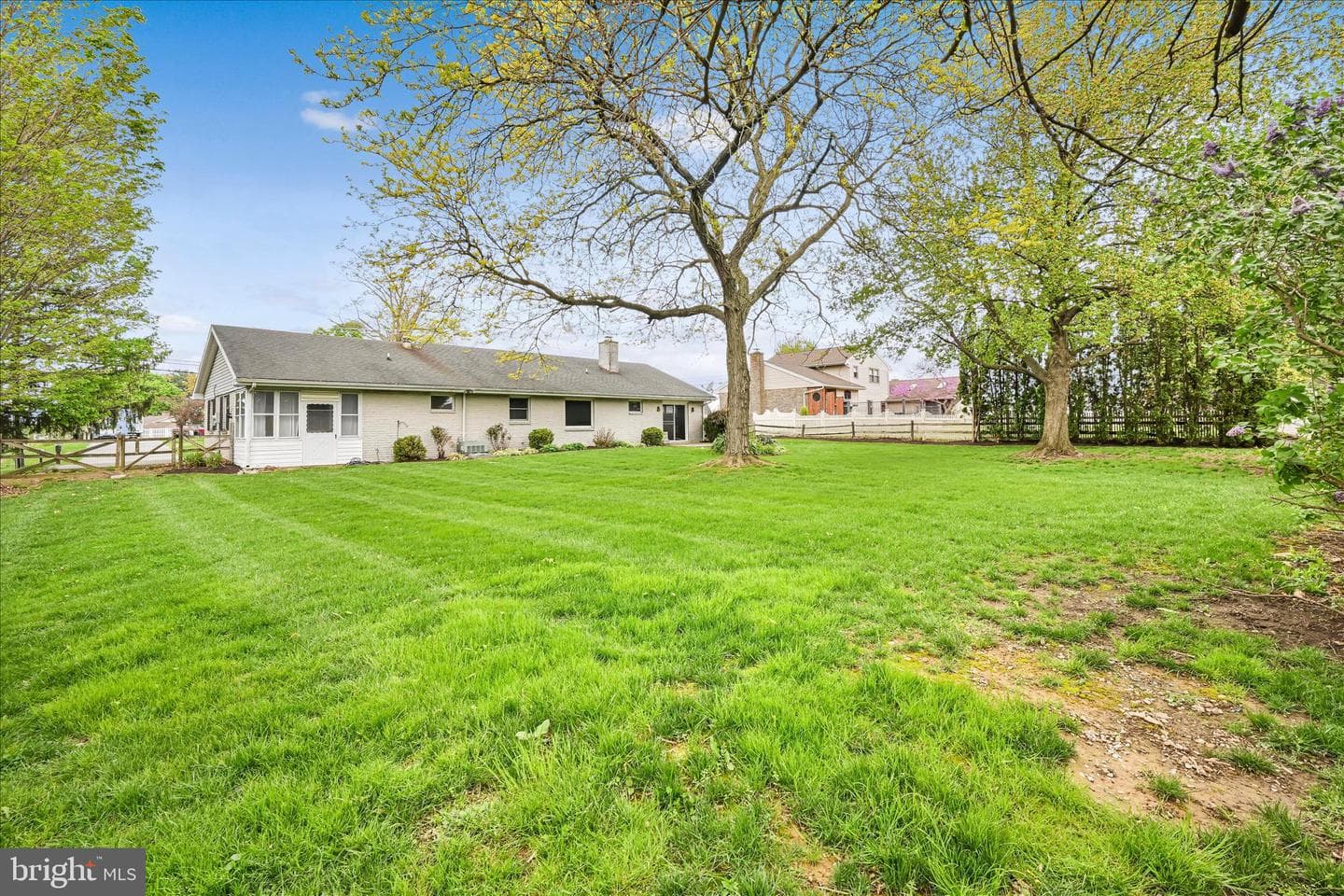 311 N Penryn Road photo 33