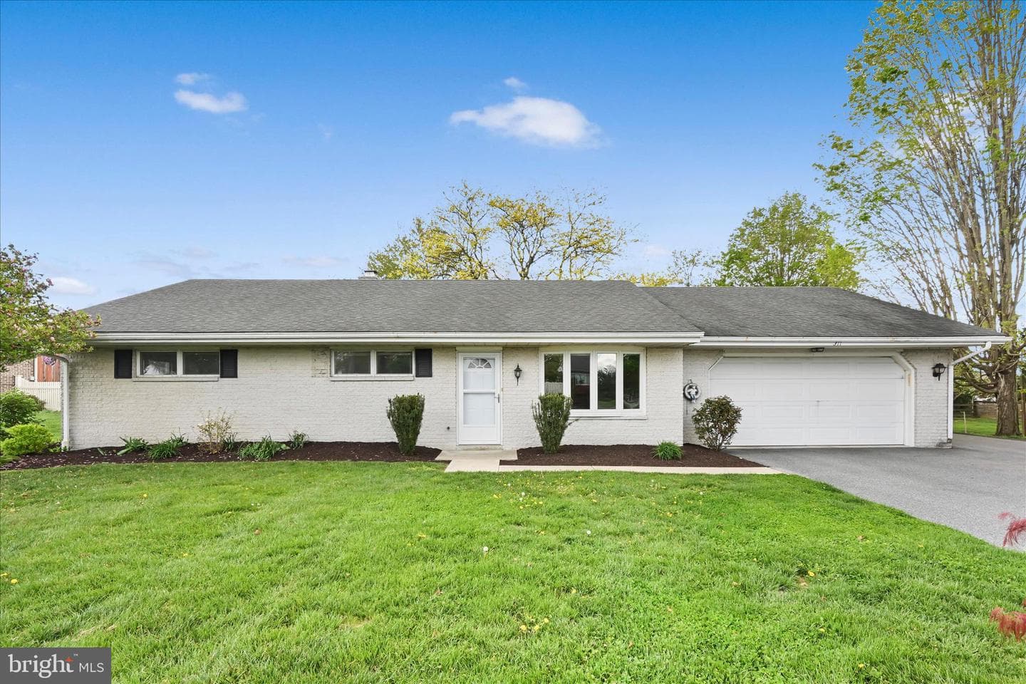 311 N Penryn Road photo 9