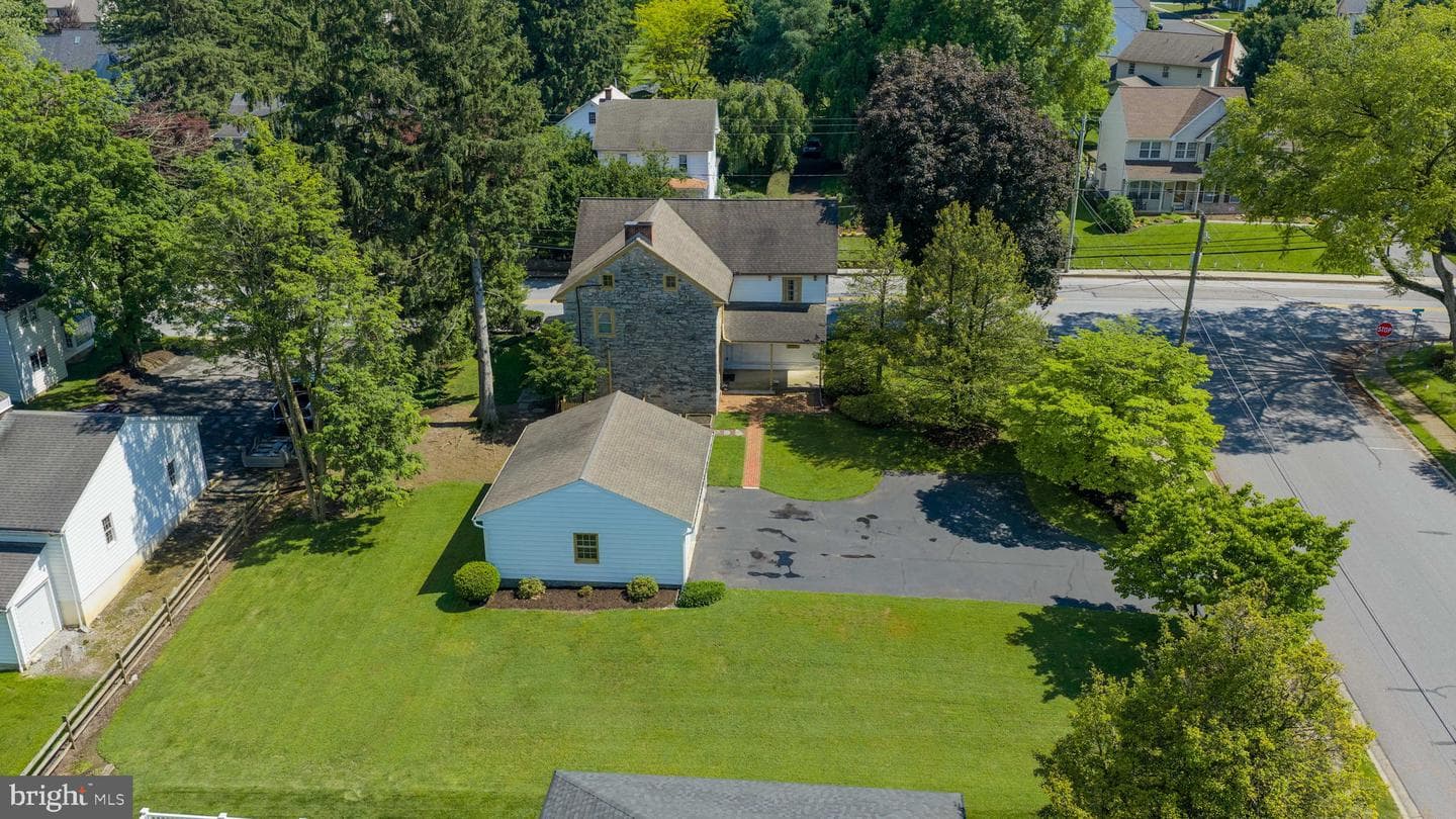 326 Miller Street photo 70