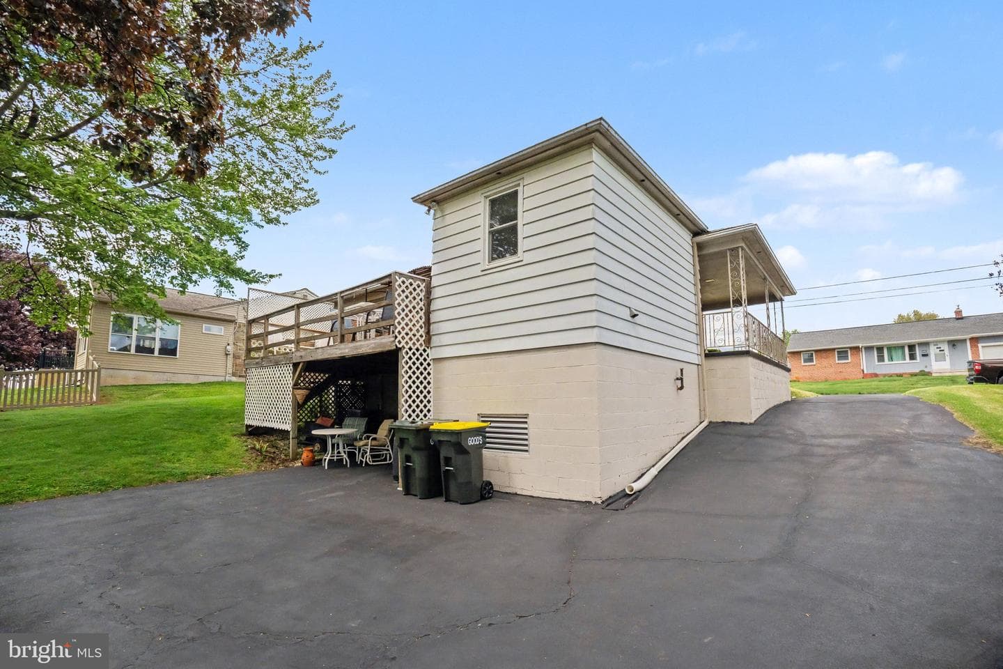 422 Westview Drive photo 29