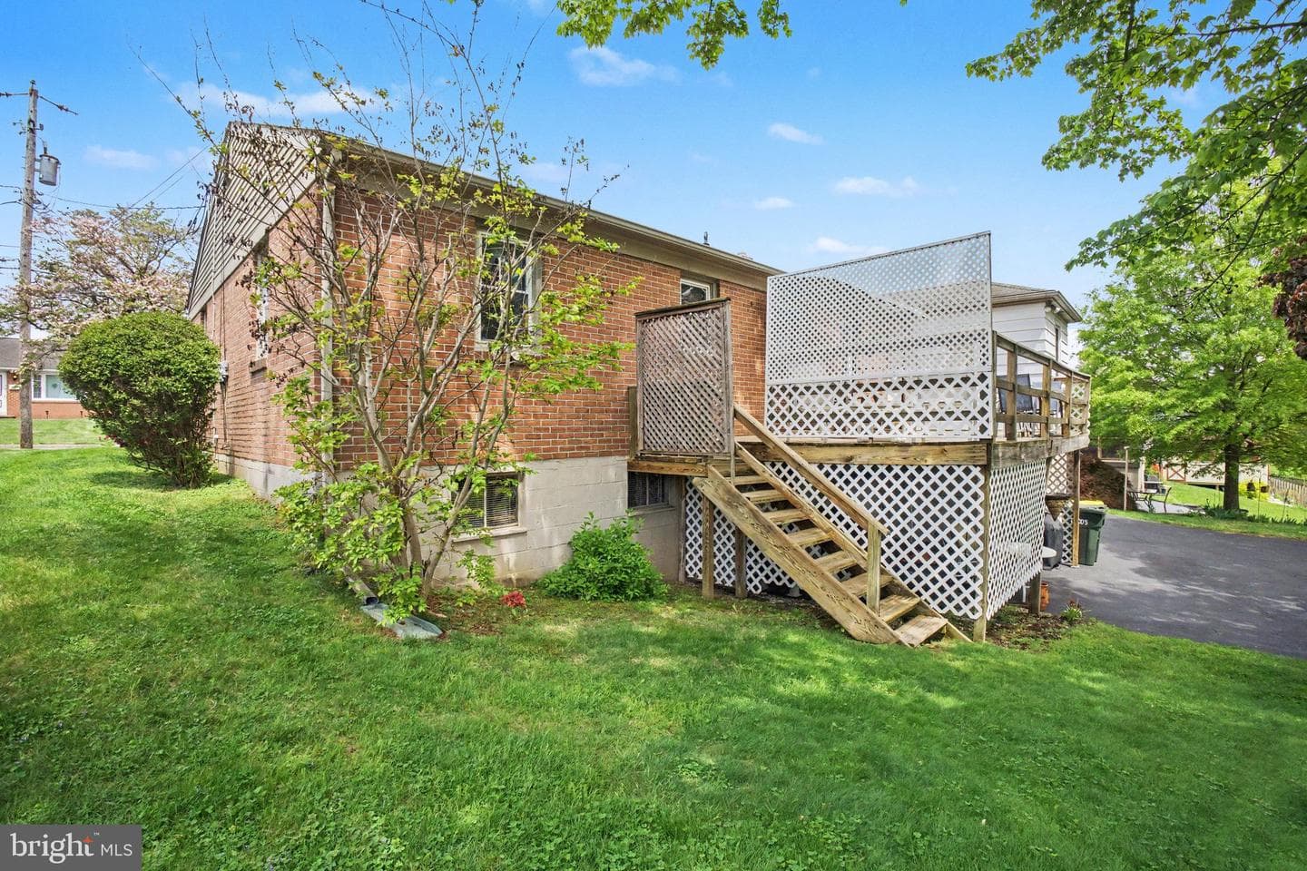 422 Westview Drive photo 30