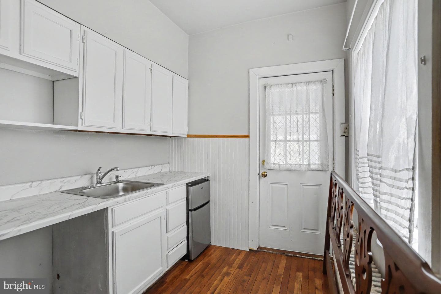 425 N Queen Street photo 17