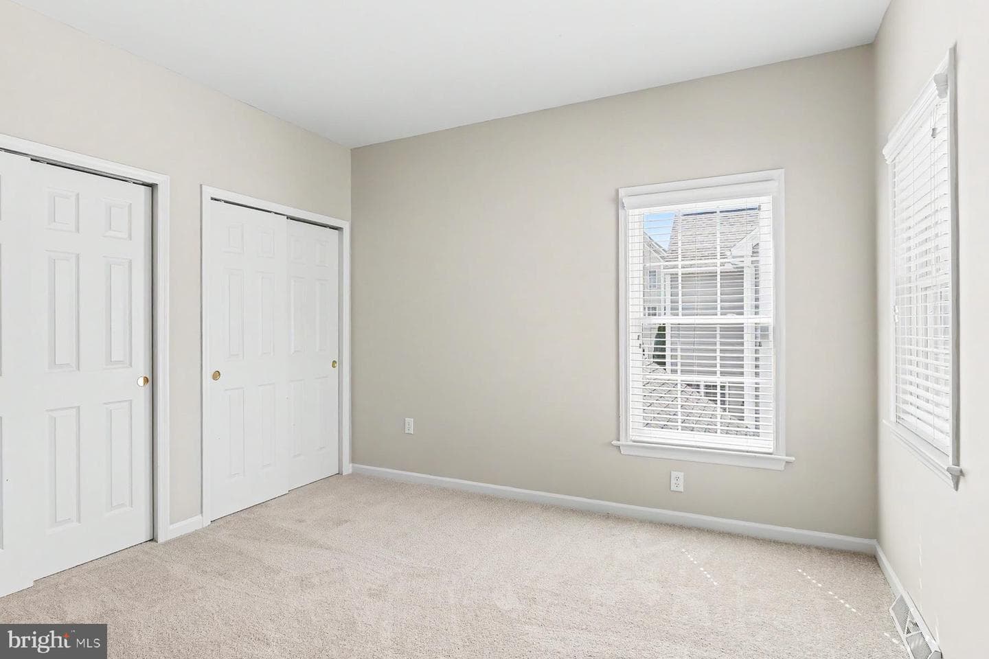 7 Thicket Ln photo 43