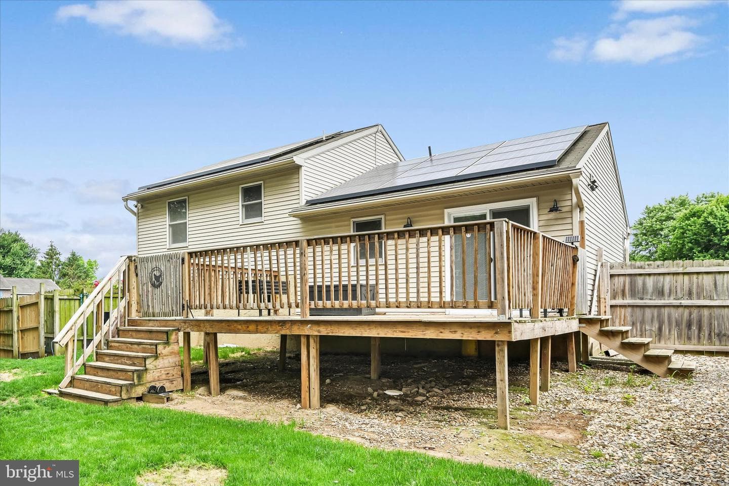101 Foxchase Drive photo 31