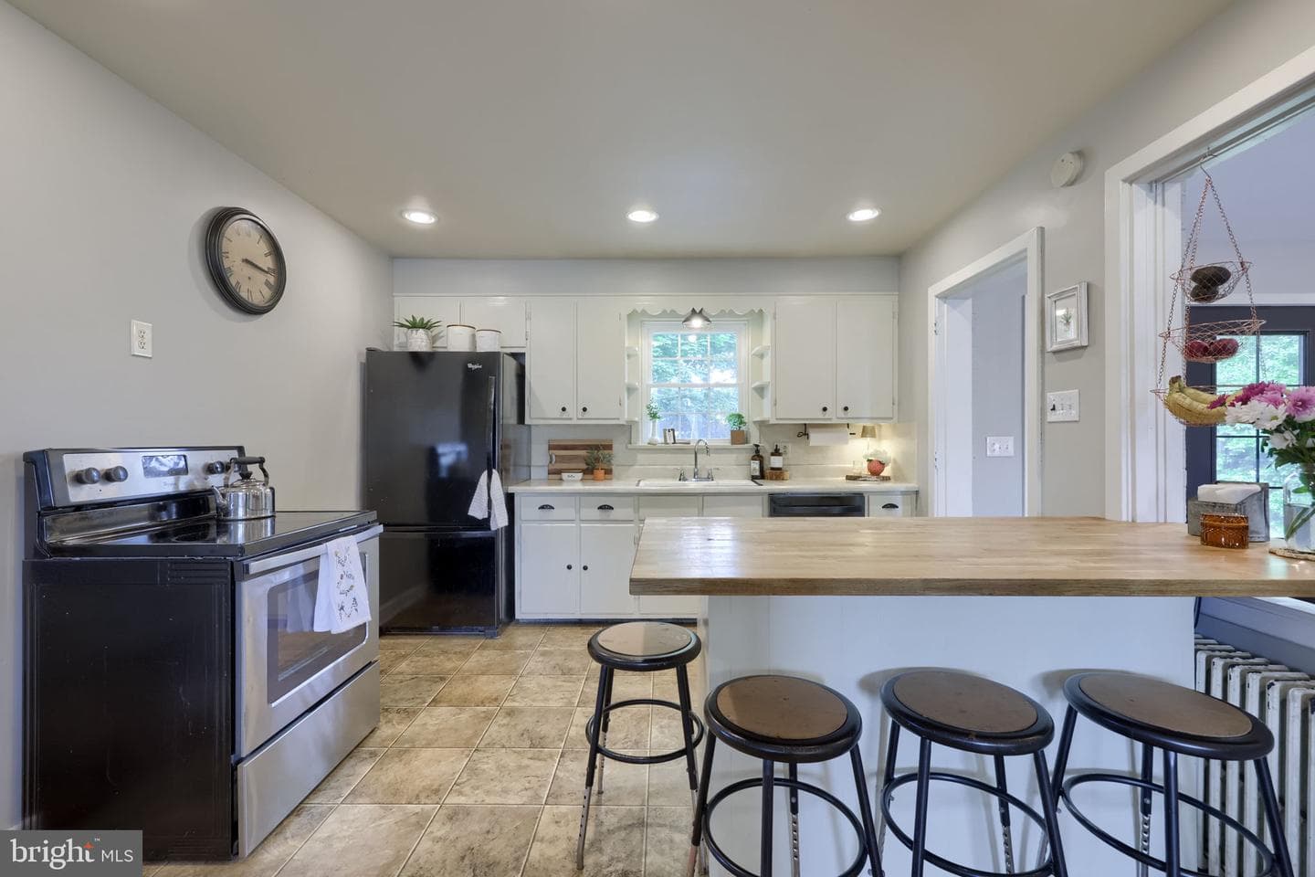 2033 Manor Ridge Drive photo 14