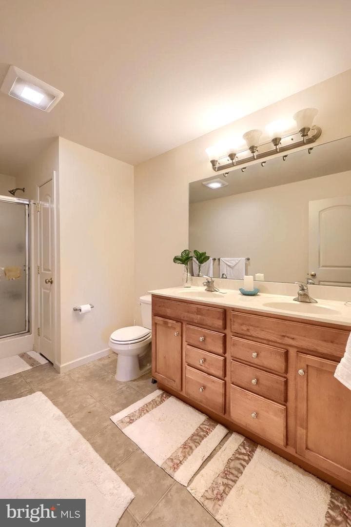 616 Petersburg Road photo 26
